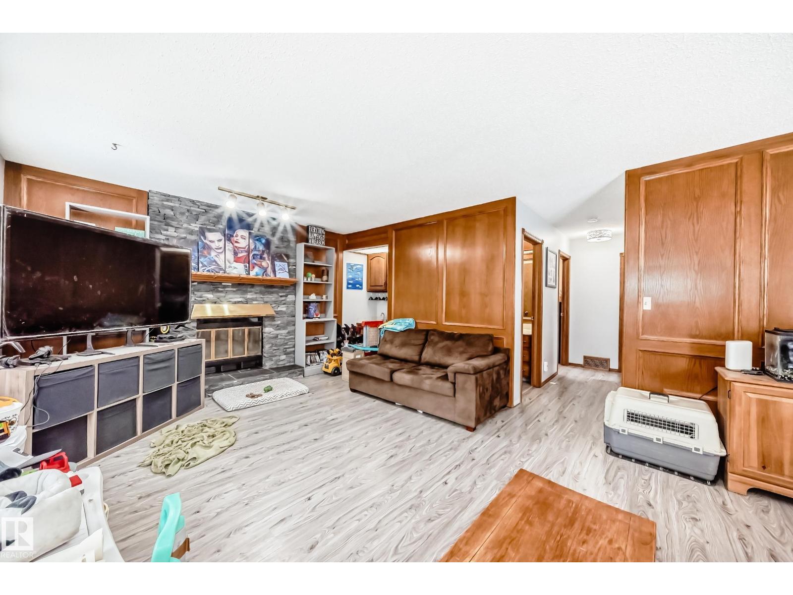 9 KIRKLEES RD, Sherwood Park