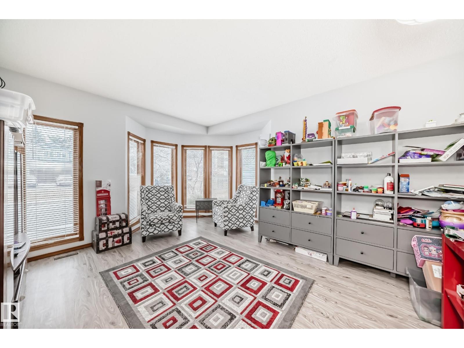 9 KIRKLEES RD, Sherwood Park