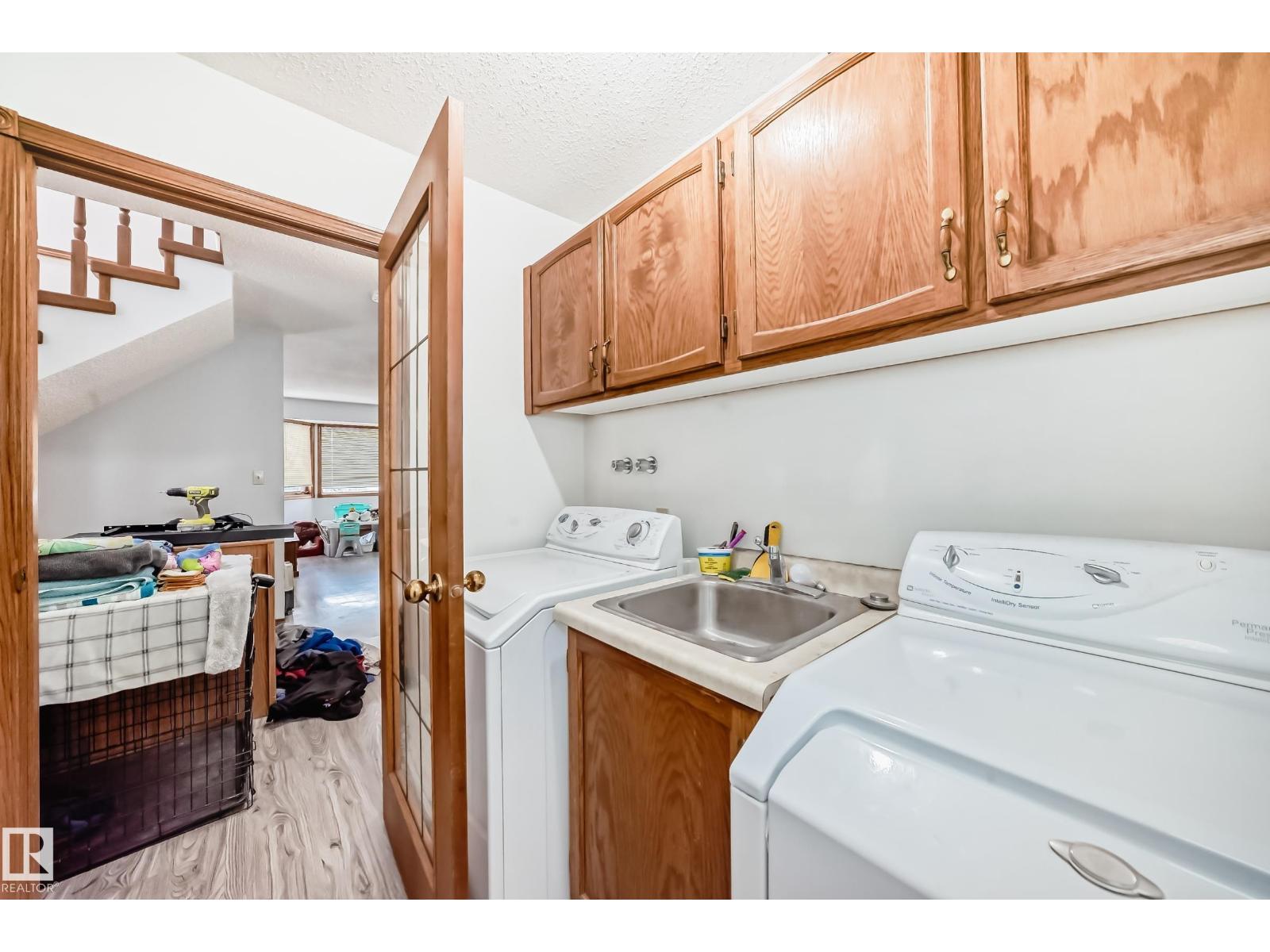 9 KIRKLEES RD, Sherwood Park