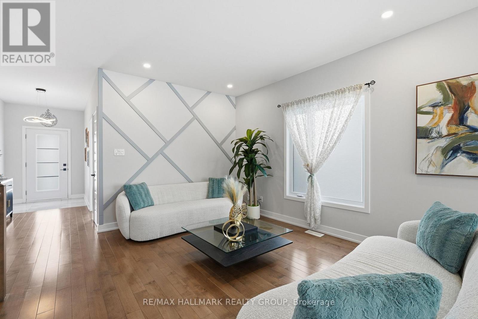 294 TRILLIUM CIRCLE - 7