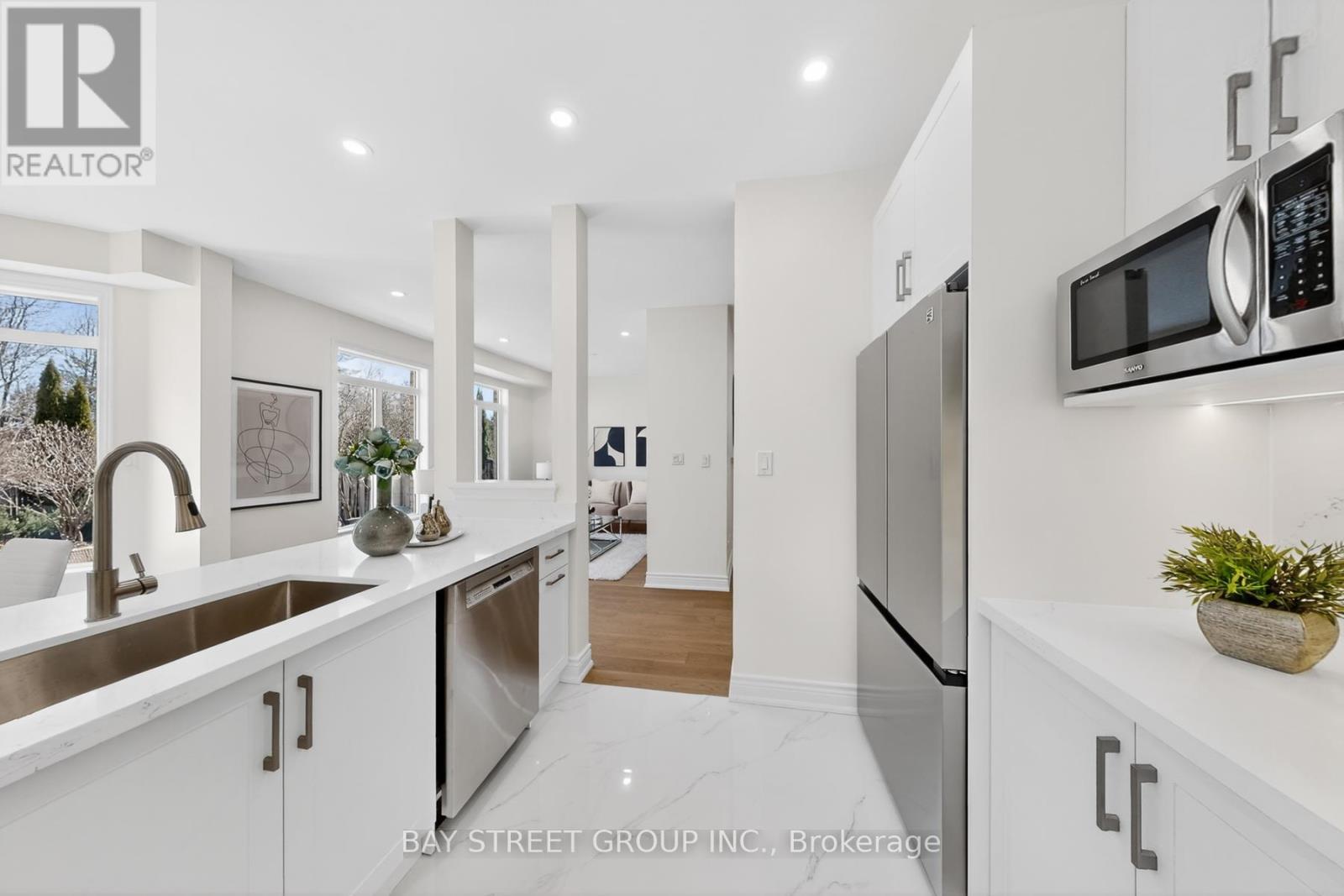 359 WORTHINGTON AVENUE - 15