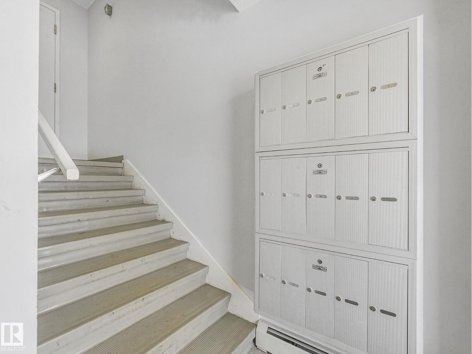 #9 10724 115 ST NW, Edmonton