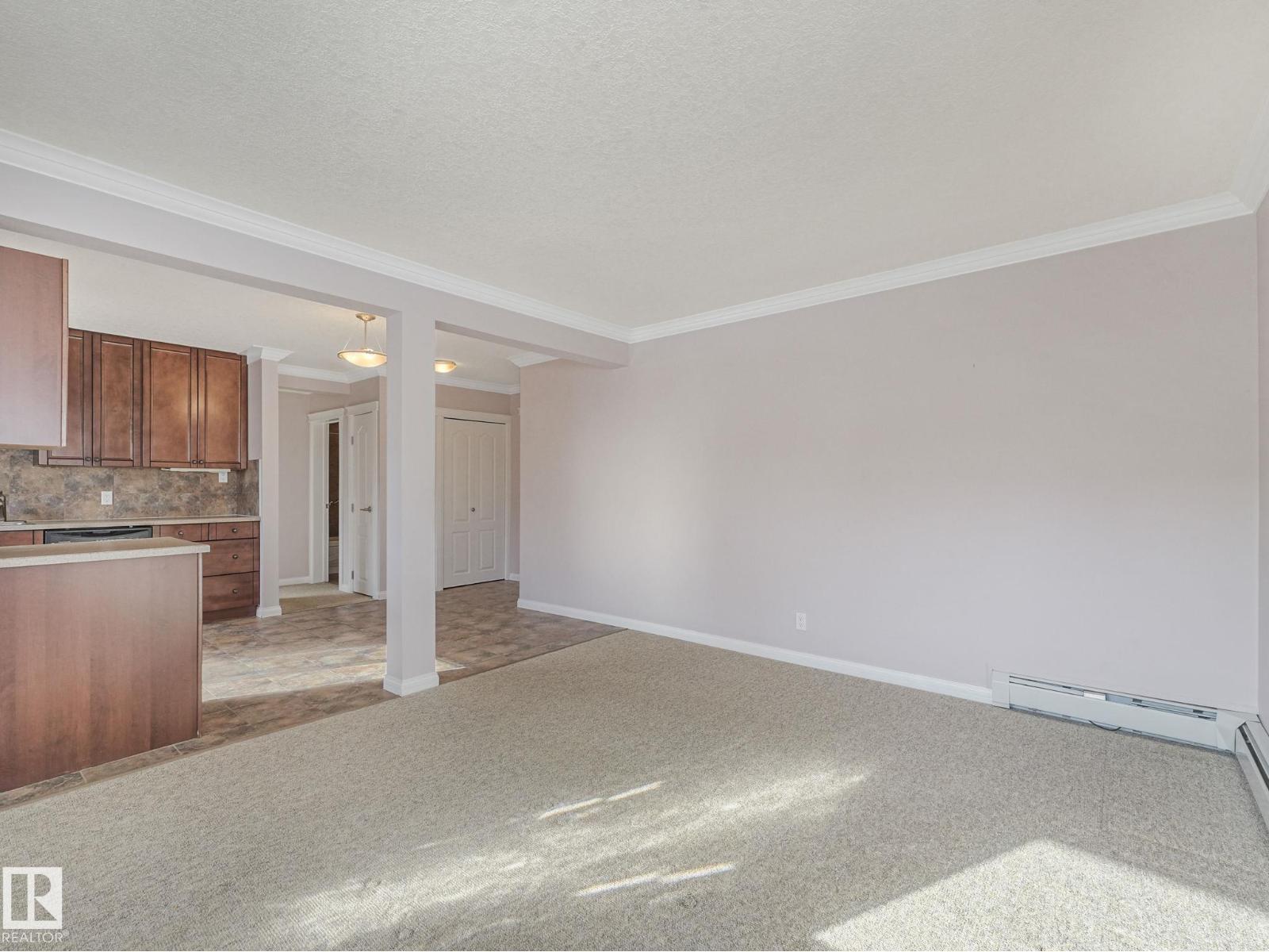 #9 10724 115 ST NW, Edmonton