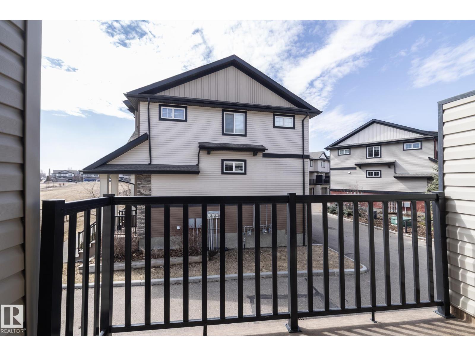 1403 CUNNINGHAM DR SW, Edmonton