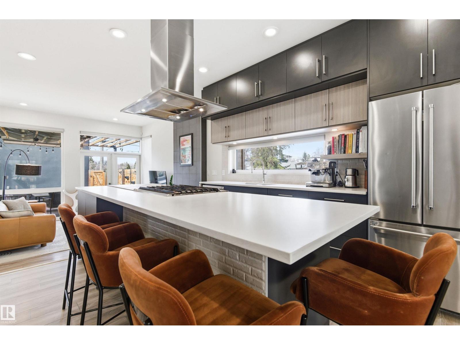 10550 130 ST NW, Edmonton