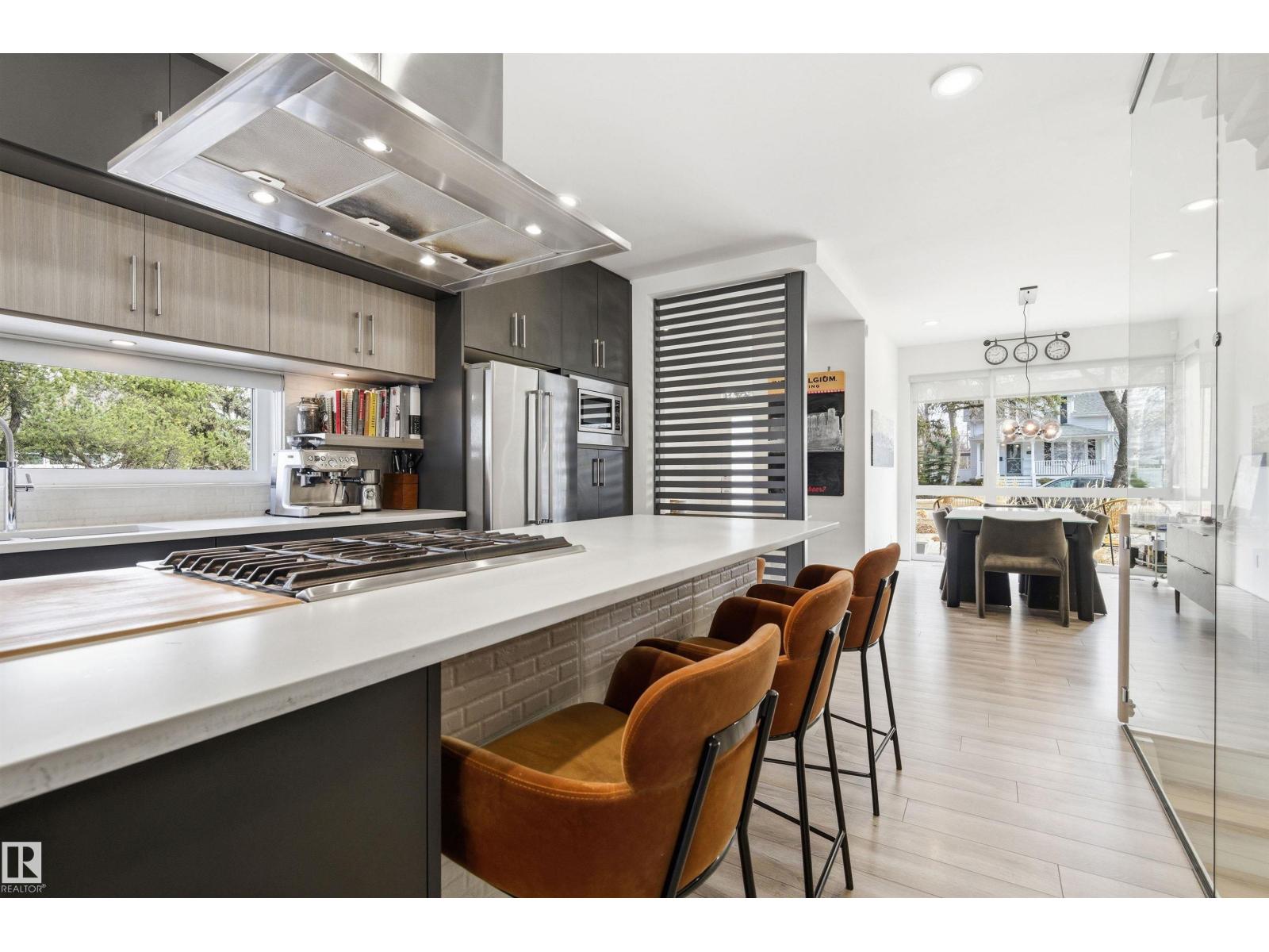 10550 130 ST NW, Edmonton