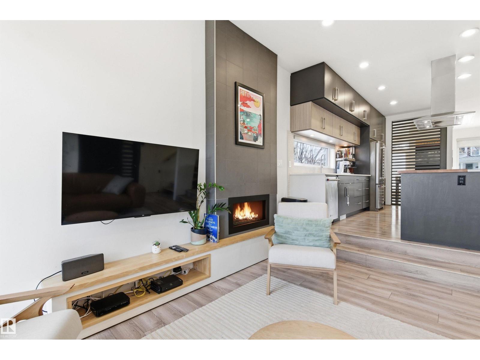 10550 130 ST NW, Edmonton