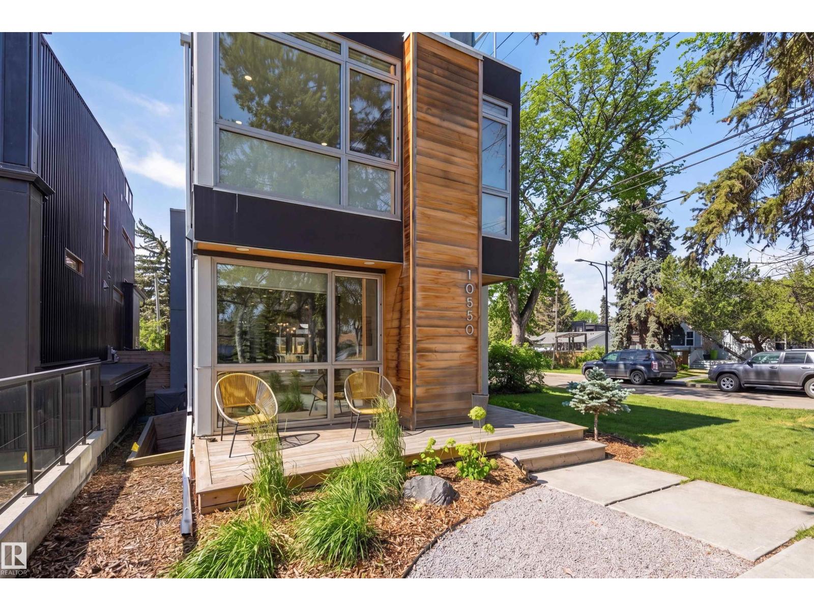 10550 130 ST NW, Edmonton