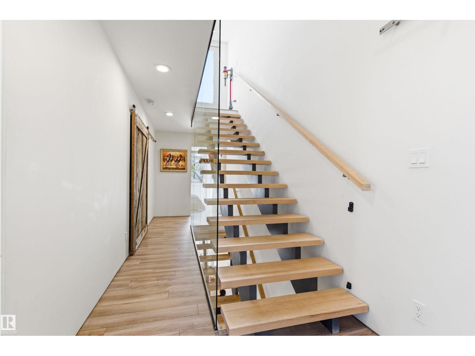 10550 130 ST NW, Edmonton