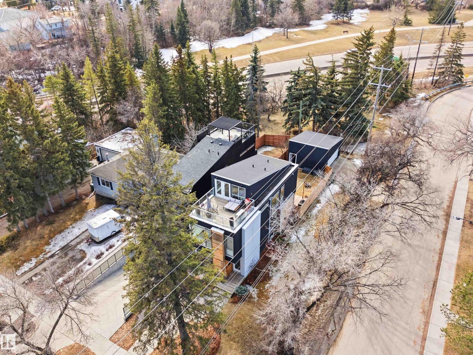 10550 130 ST NW, Edmonton