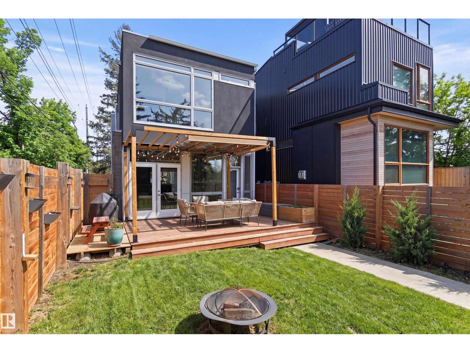 10550 130 ST NW, Edmonton