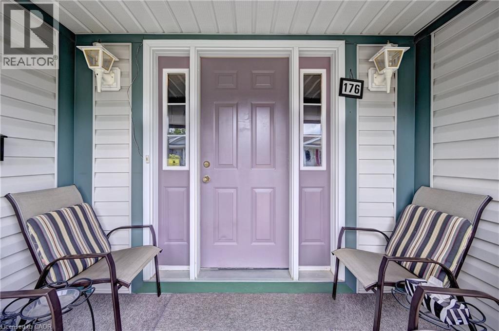 176 WESLEY Crescent, Waterloo, Ontario N2J4G8 - Photo 4
