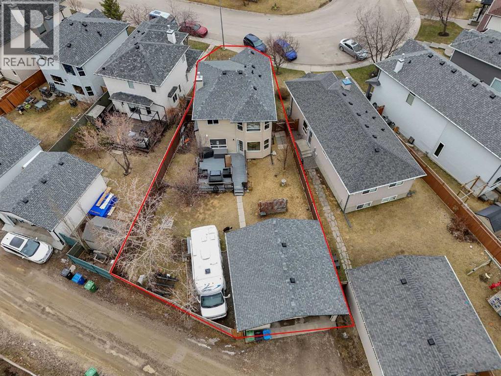 Single Family House for Sale in  Covewood Green NE Country Hills Calgary 