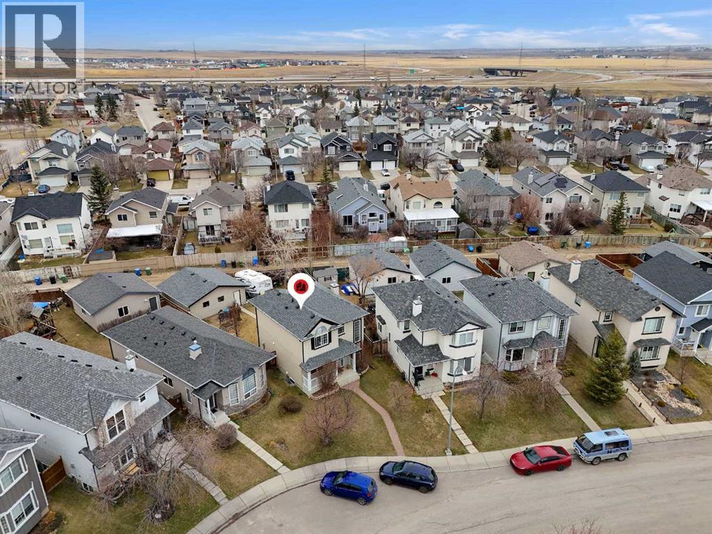 Single Family House for Sale in  Covewood Green NE Country Hills Calgary 