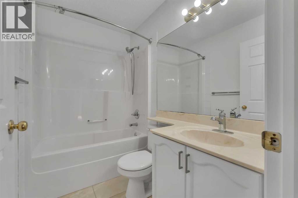 Single Family House for Sale in  Panamount Drive NW Panorama Hills Calgary 