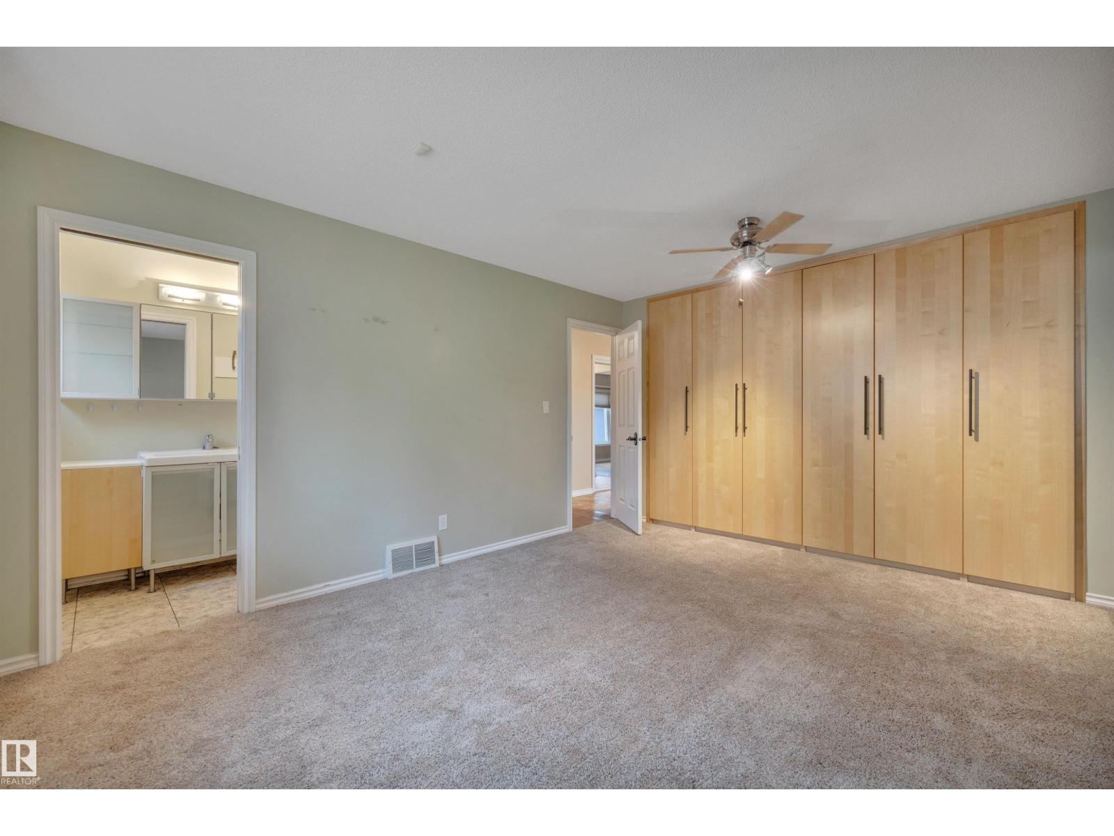 10742 33A AV NW, Edmonton