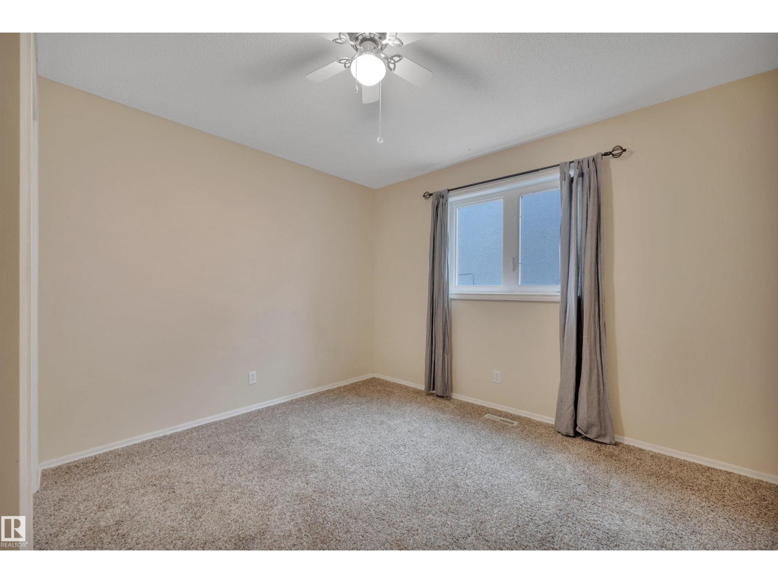 10742 33A AV NW, Edmonton