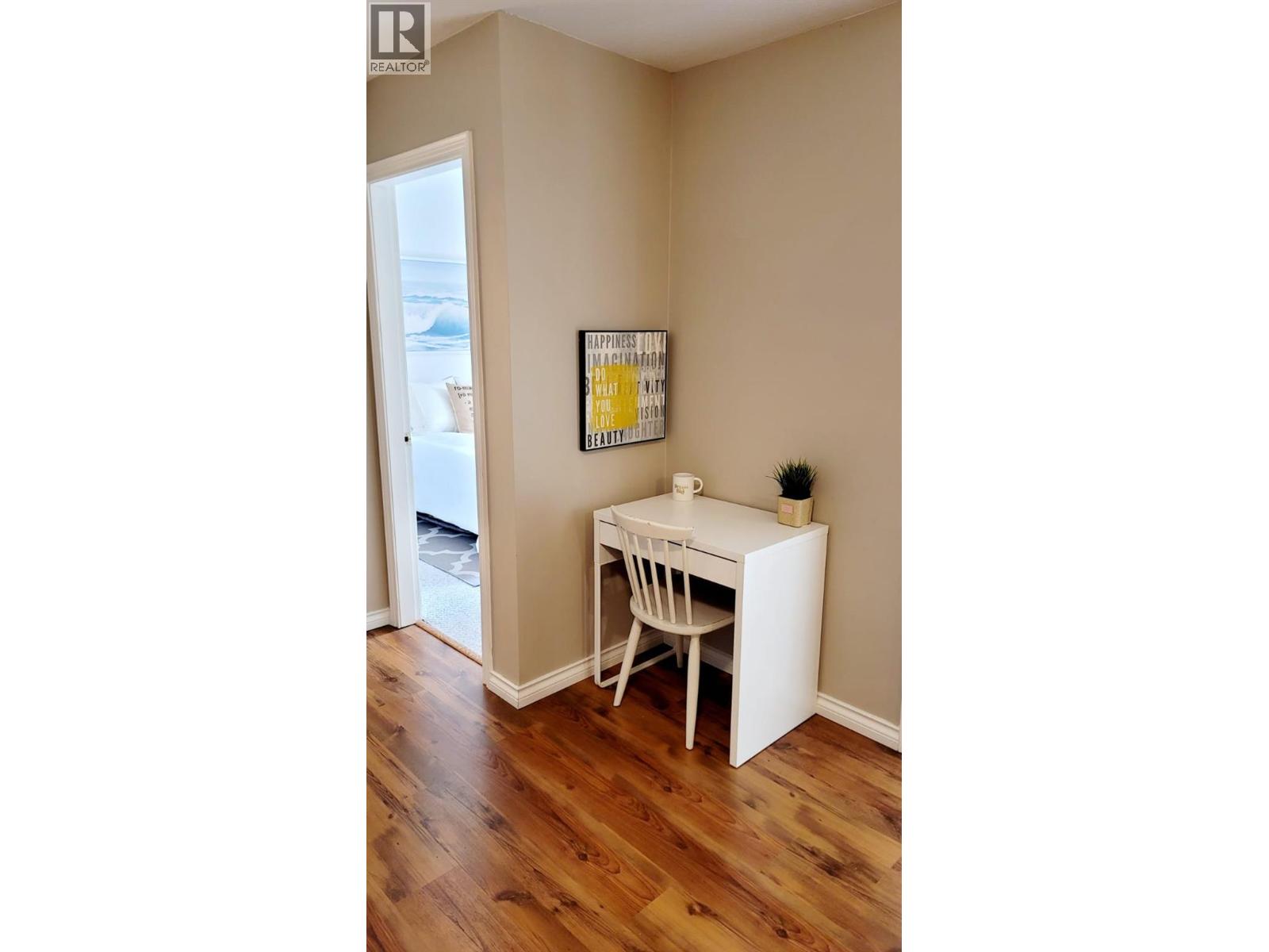 2321 LILLOOET CRESCENT - 47