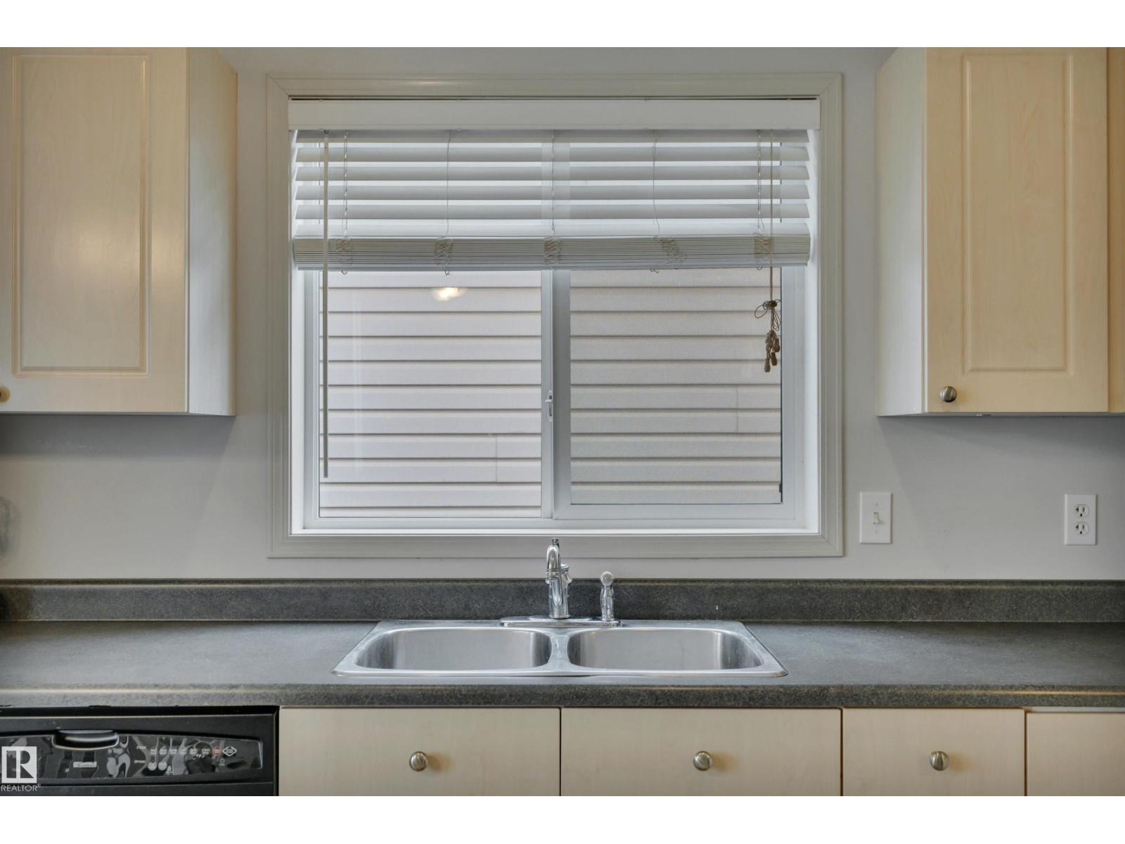 130 CAMPBELL RD, Leduc