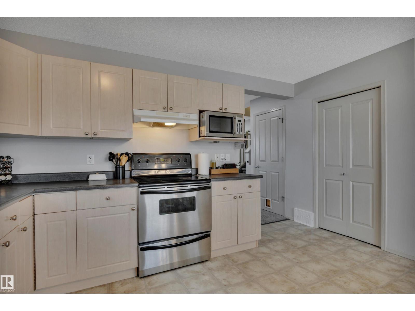 130 CAMPBELL RD, Leduc