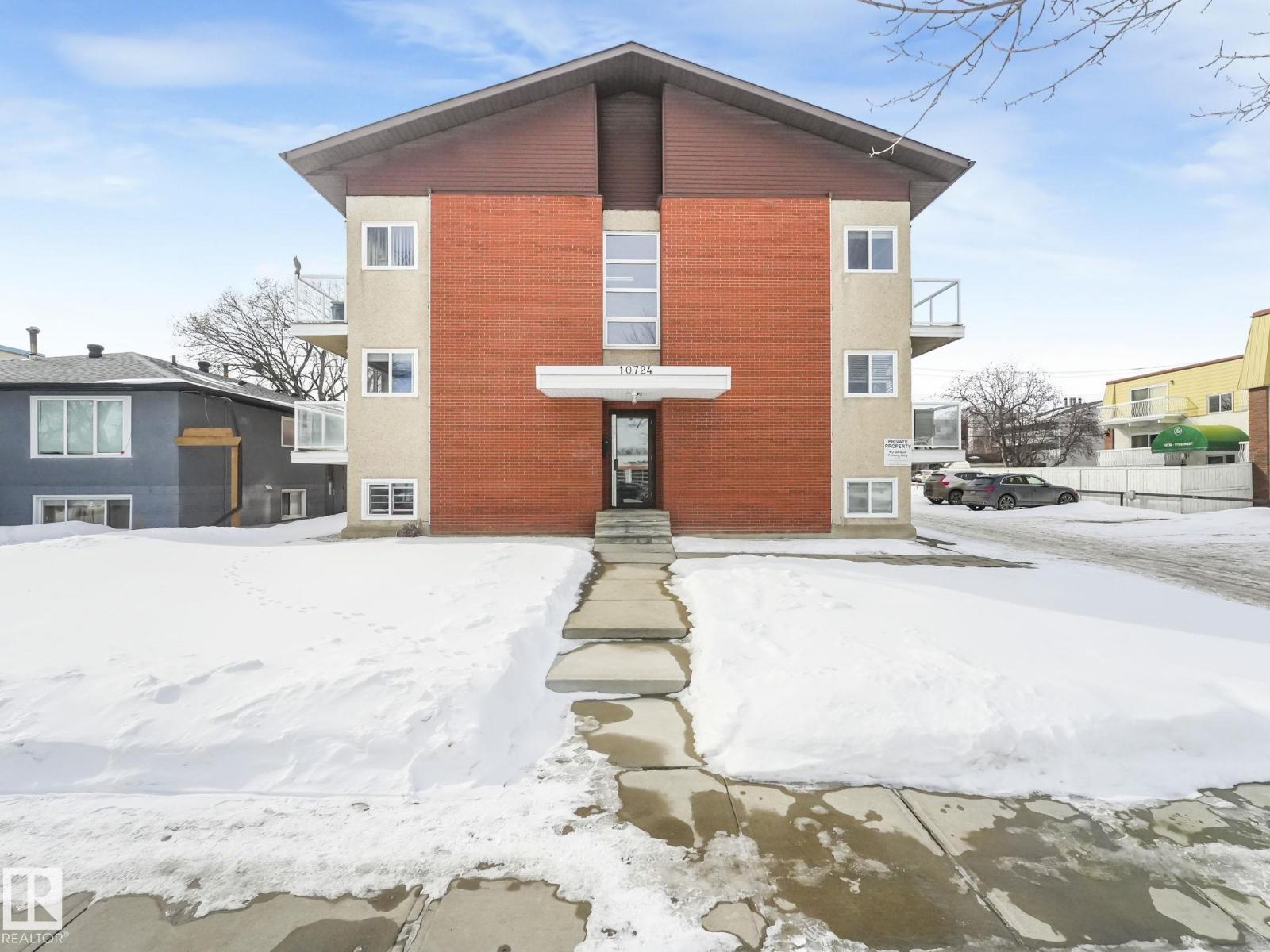 #15 10724 115 ST NW, Edmonton