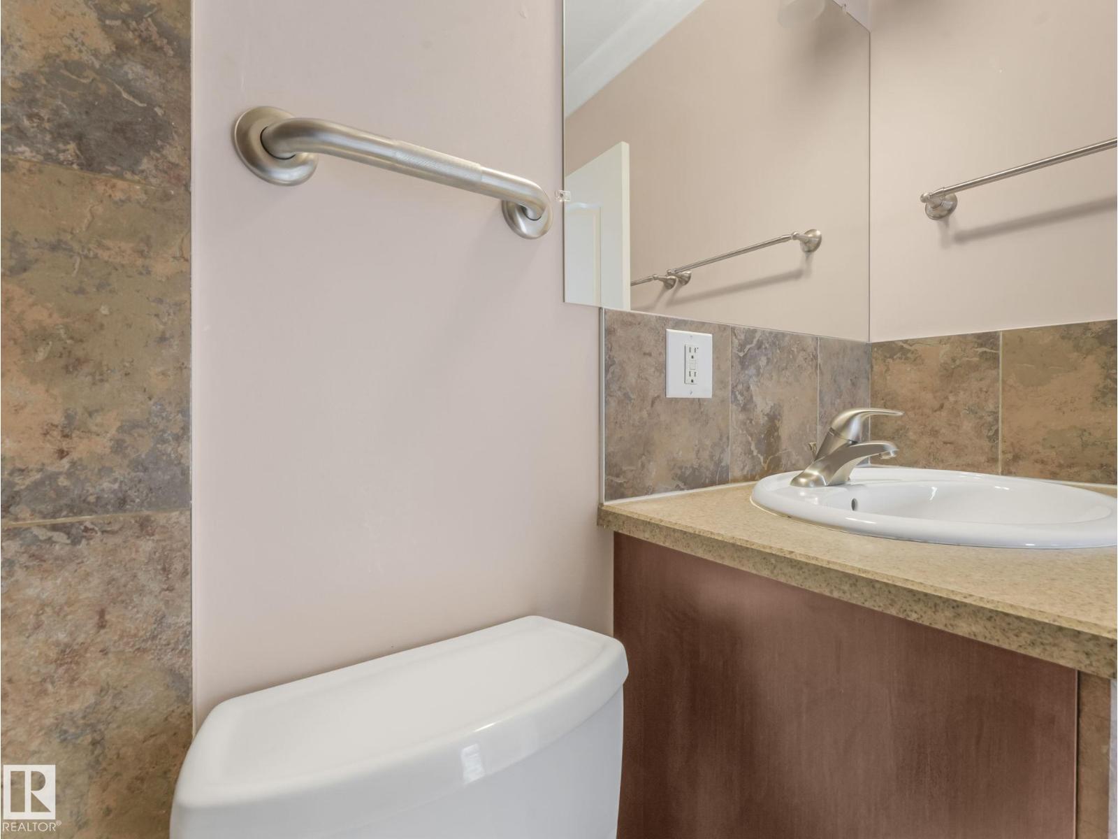 #15 10724 115 ST NW, Edmonton