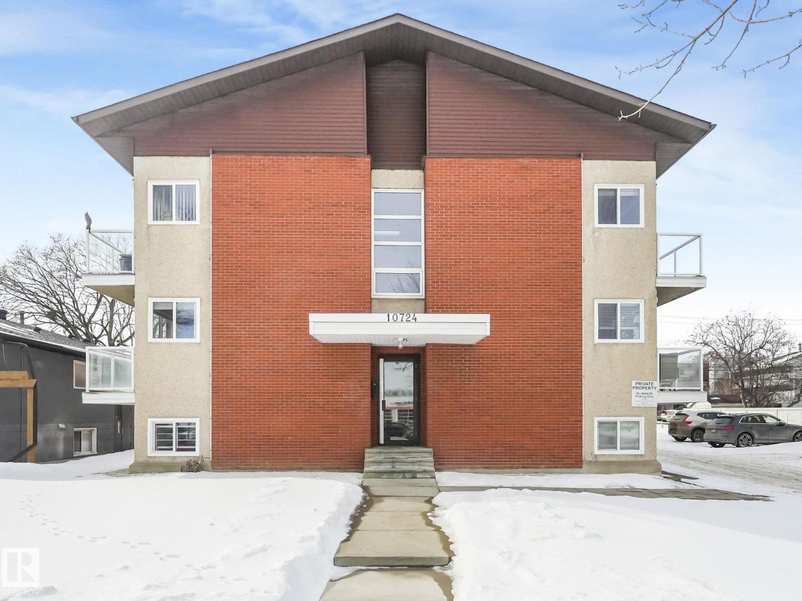 #15 10724 115 ST NW, Edmonton