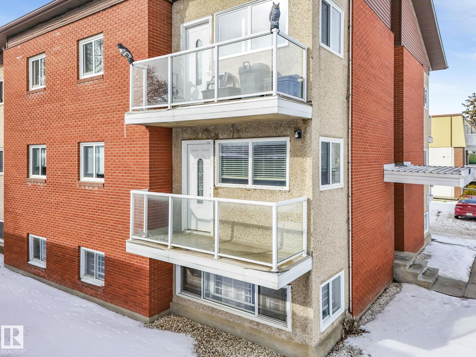 #15 10724 115 ST NW, Edmonton