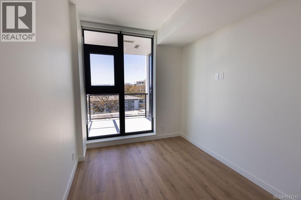 #602 899 ESQUIMALT RD - 14