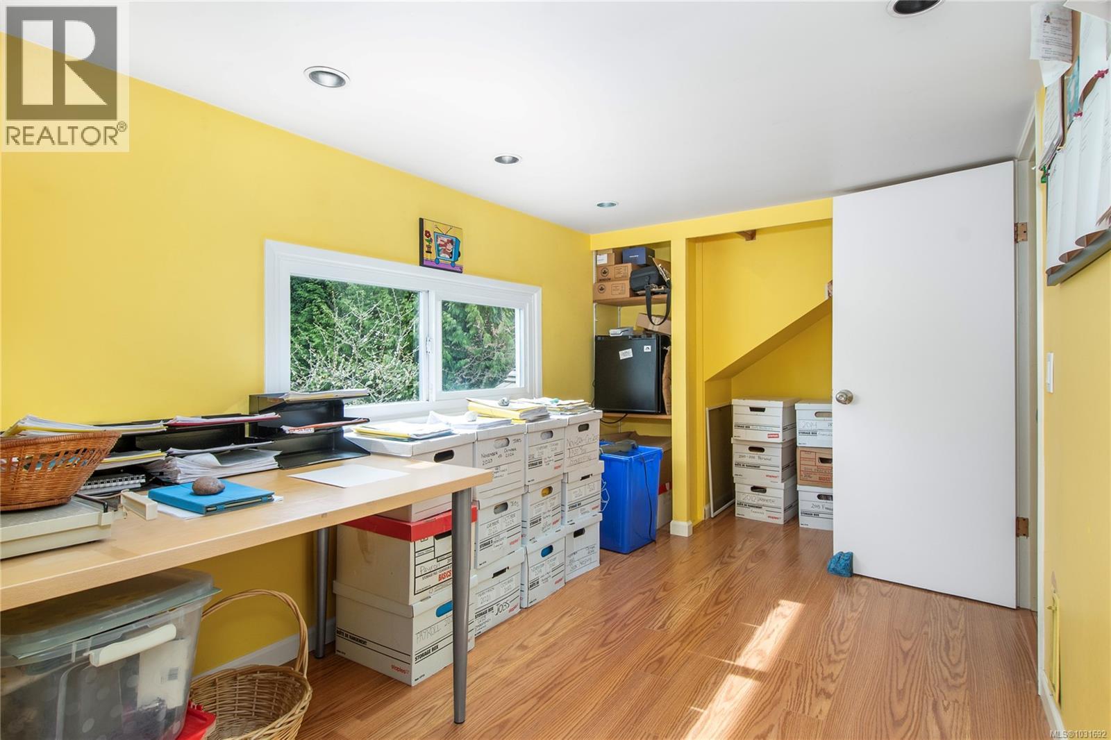 4123 ISLAND HWY S - 34