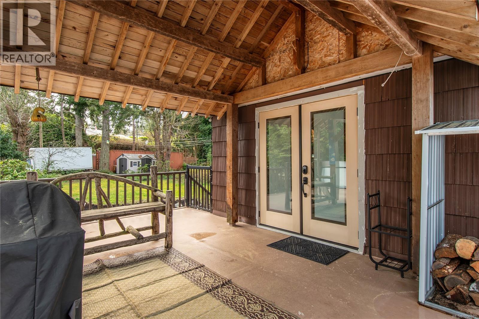 4123 ISLAND HWY S - 54