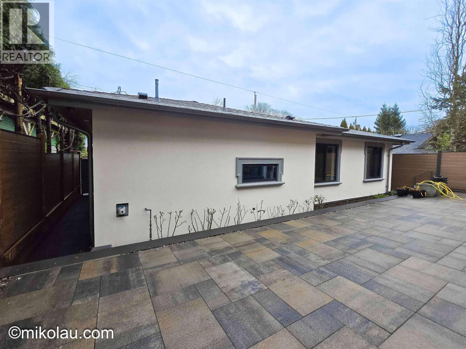 1 Bed, 1 Bath House for Rent in Vancouver – 353X W 20 AVE, Vancouver - Image 10