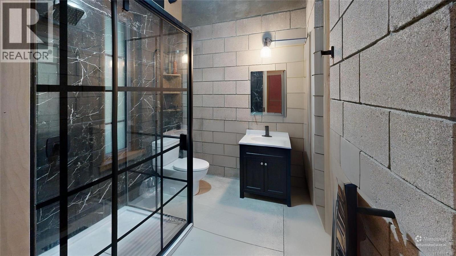362 Spruce Ave - 21