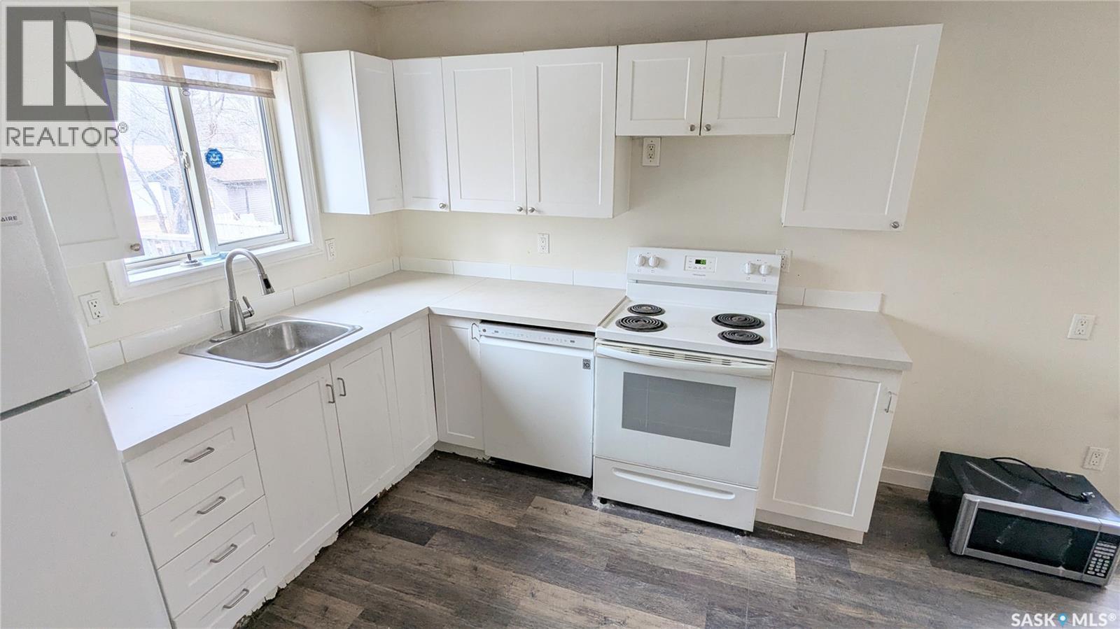 407 U AVENUE S - 4