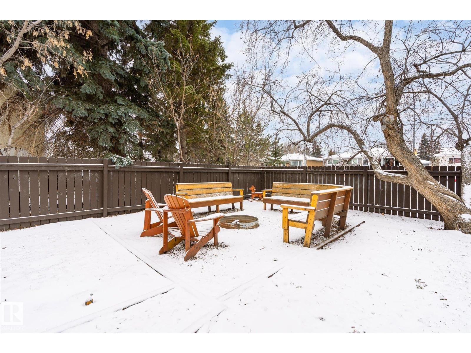 4315 105A AV NW, Edmonton