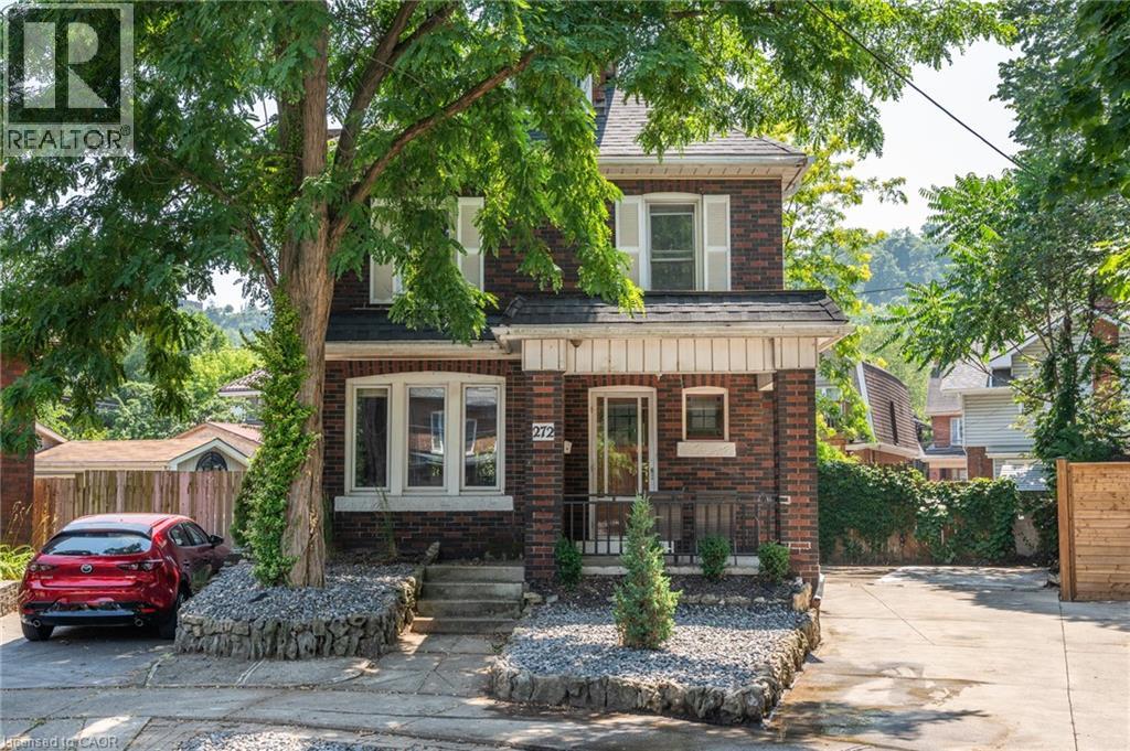 272 STINSON CRESCENT - 4