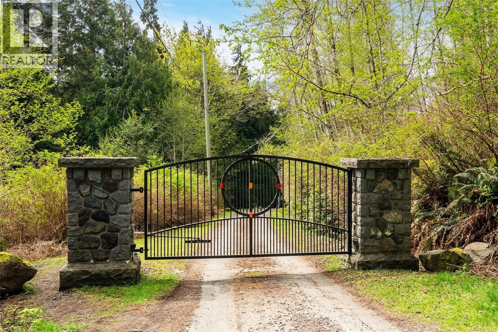 2480 LIGHTHOUSE POINT RD - 93