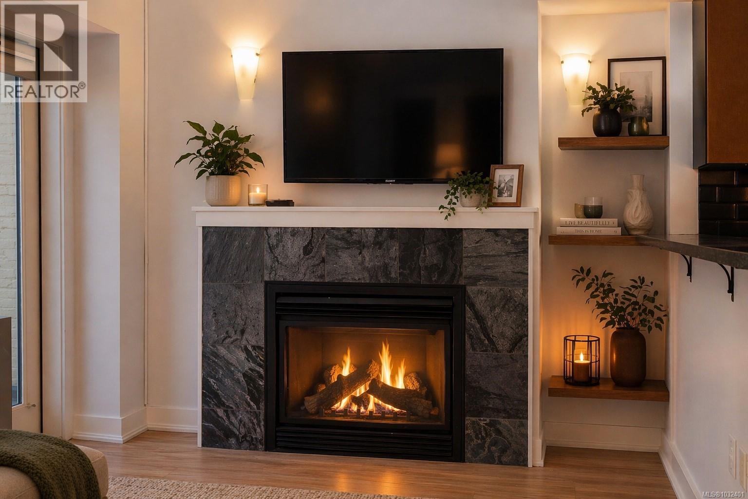 #323 599 PANDORA AVE - 15