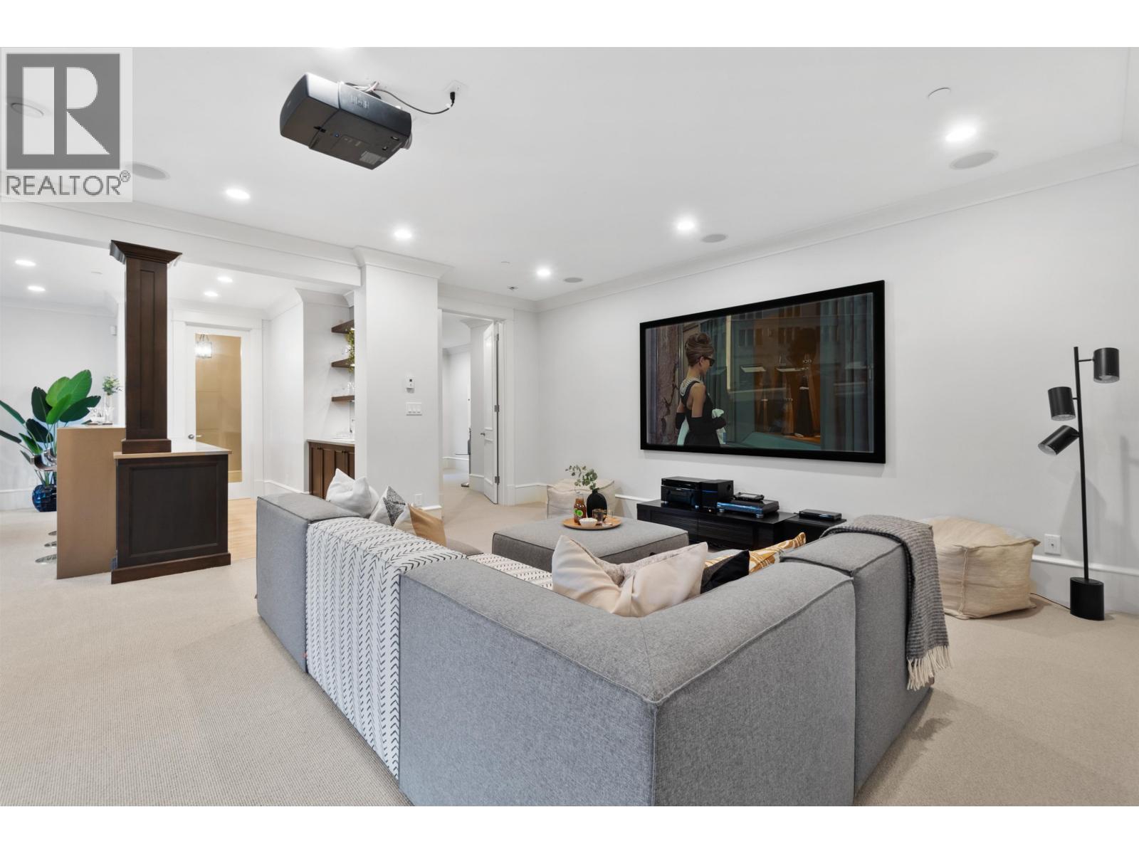 6105 GLENEAGLES DRIVE, West Vancouver