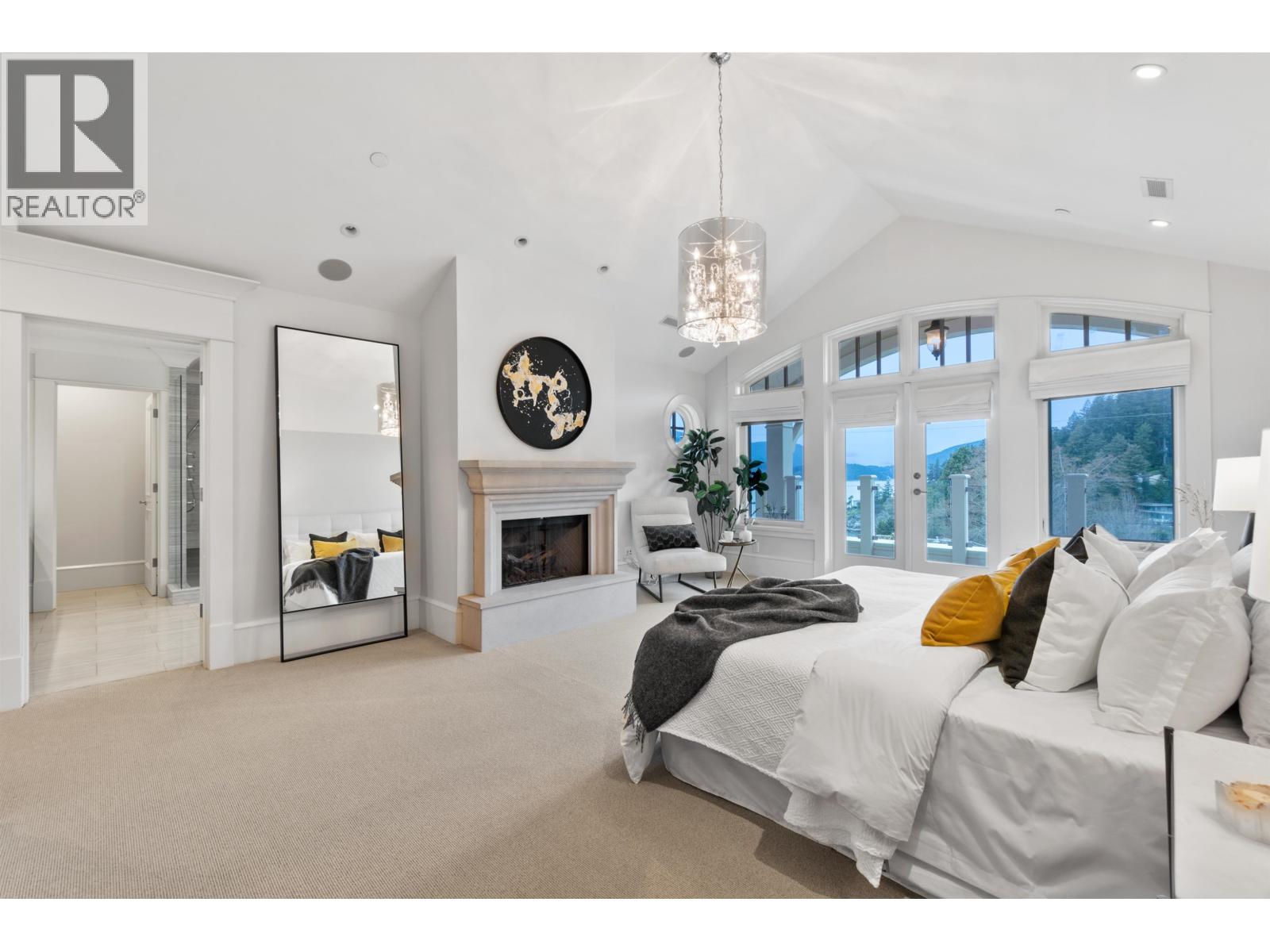 6105 GLENEAGLES DRIVE, West Vancouver