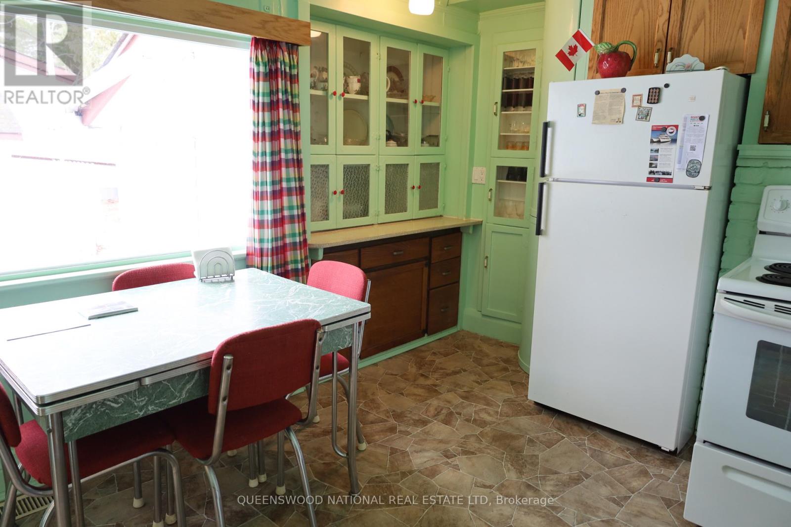 369 WIGSTON DRIVE - 18