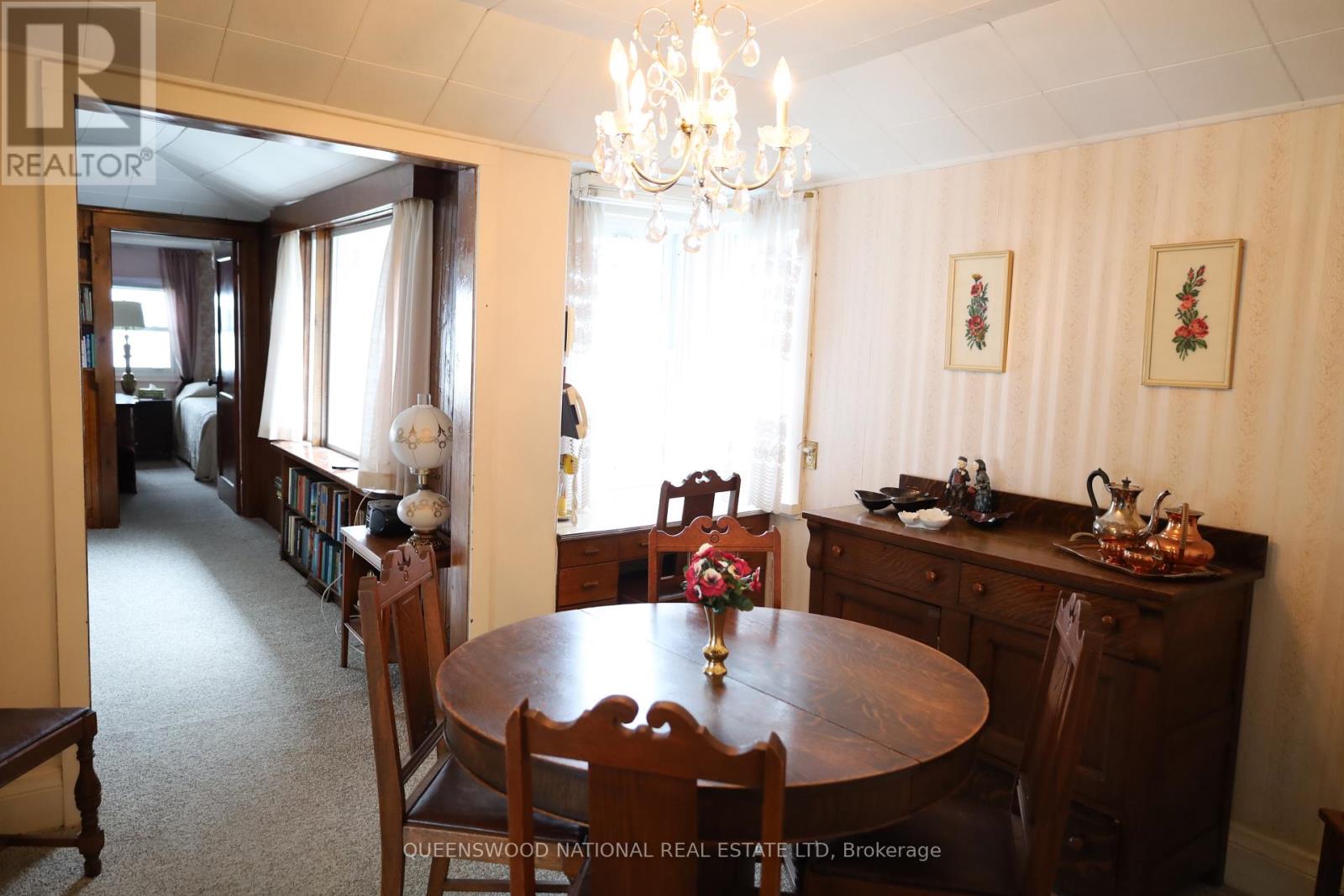369 WIGSTON DRIVE - 20