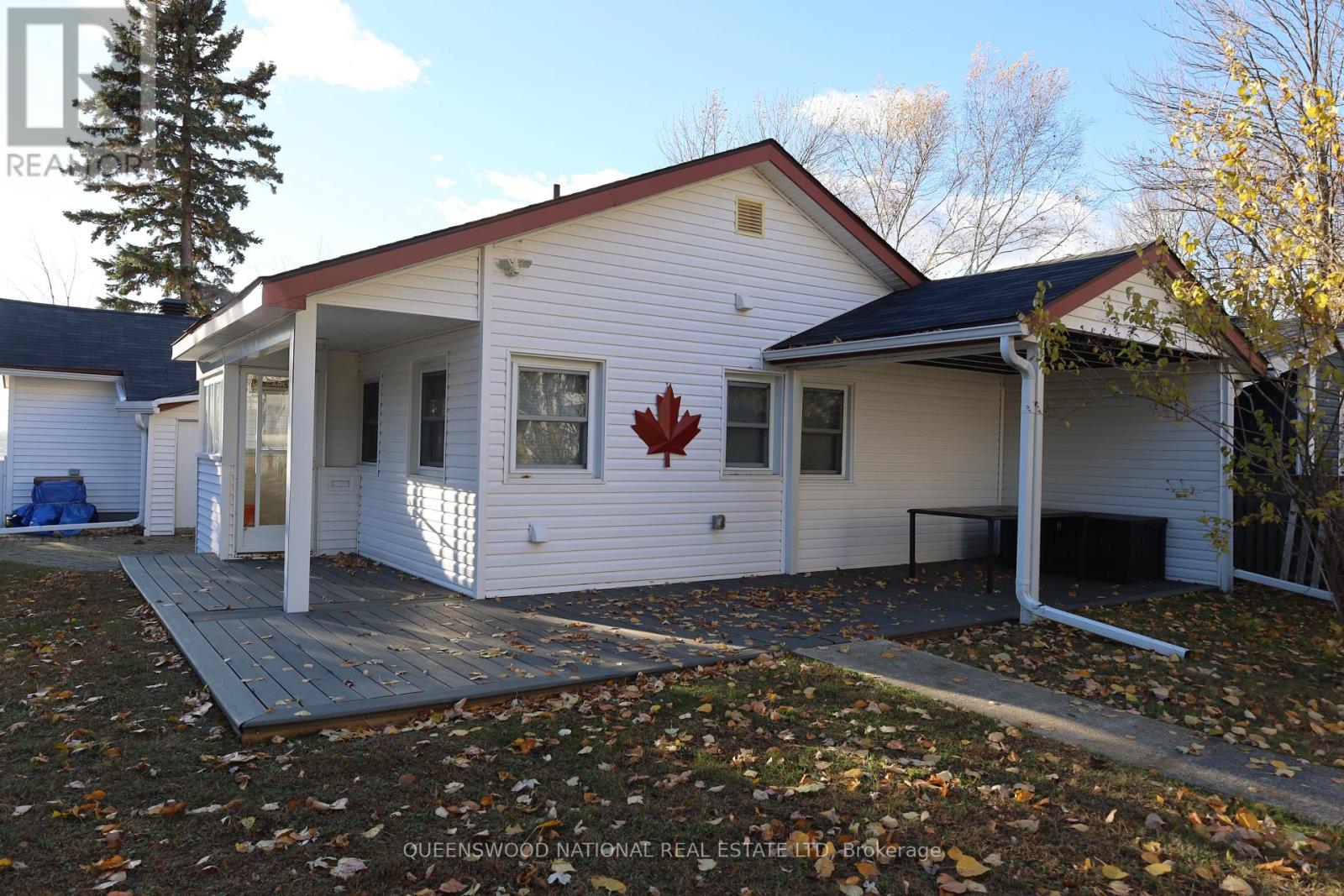 369 WIGSTON DRIVE - 11