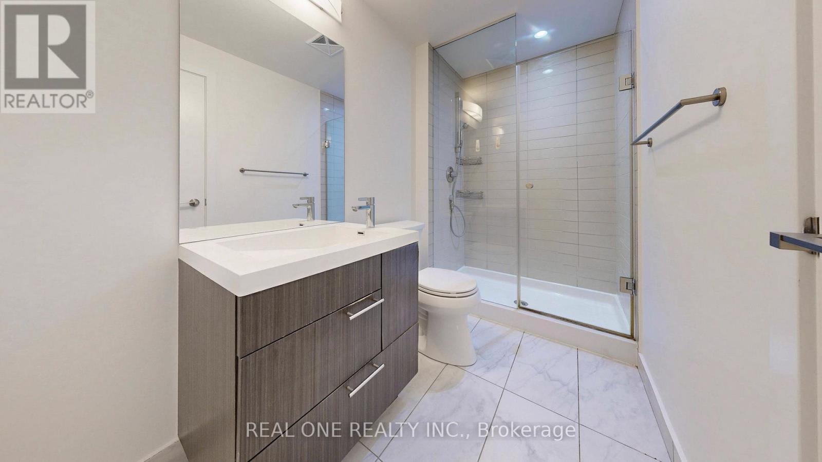 #3002 30 NELSON STREET - 20