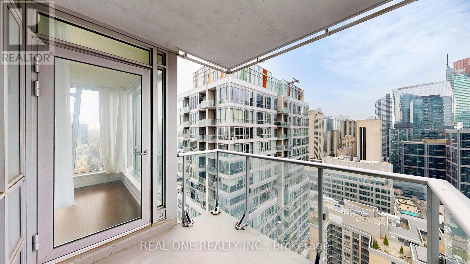 #3002 30 NELSON STREET - 28
