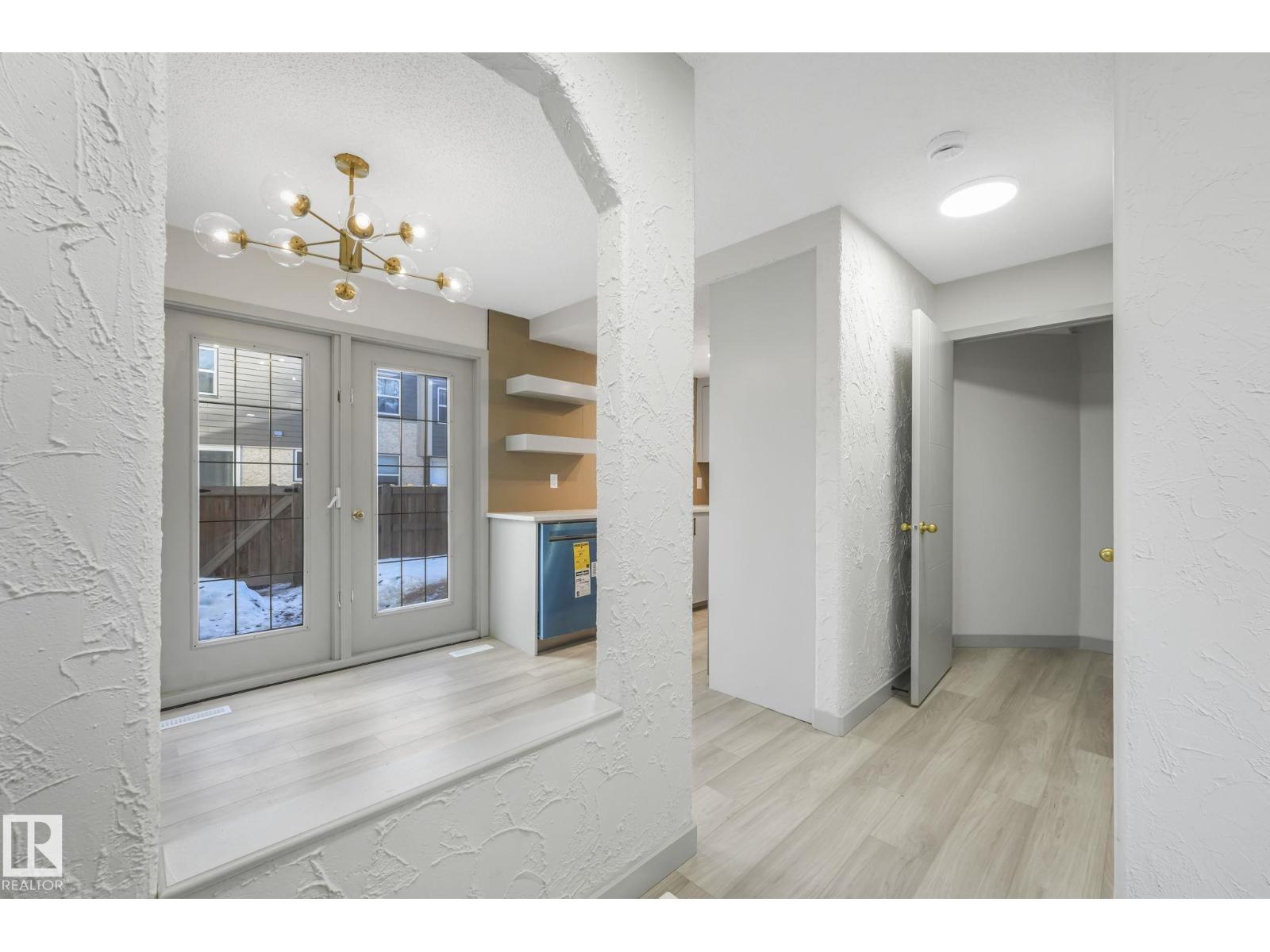 81 Willowdale PL NW, Edmonton