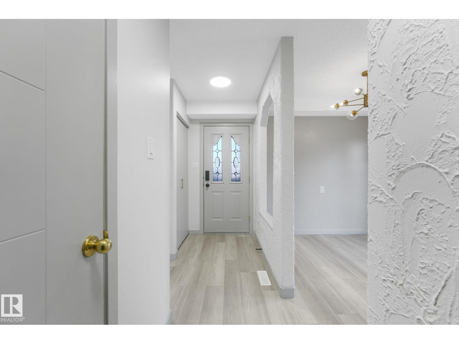 81 Willowdale PL NW, Edmonton