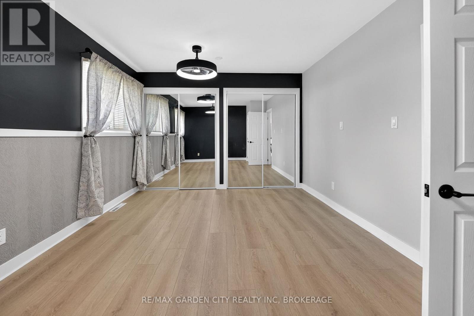 77 BALMORAL AVENUE - 22