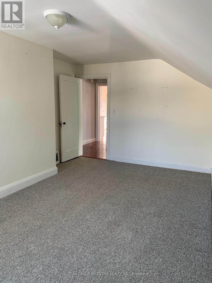 39 DONALD STREET - 34