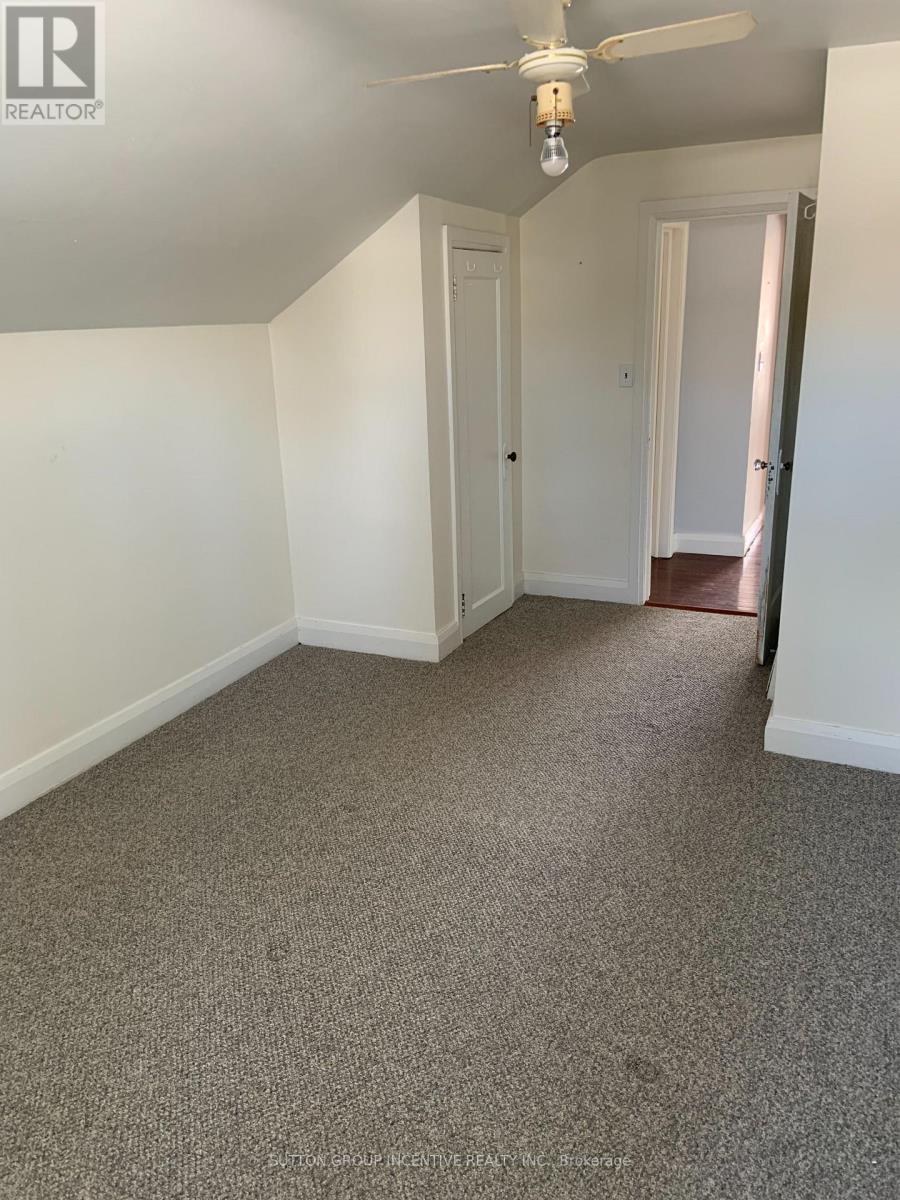 39 DONALD STREET - 35